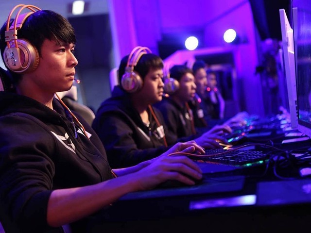 看完秒懂！电竞显示器竟有这么多套路